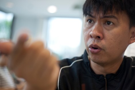 Thanapol Easakyul (41), Editor of 'Same Sky' Journal