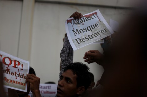 'Destroying mosque' in Arakan state has become serious issue recently. Rohingya Protest Bangkok. Stop the Military operation. End the Ethnic Cleansing © Lee Yu Kyung 2016